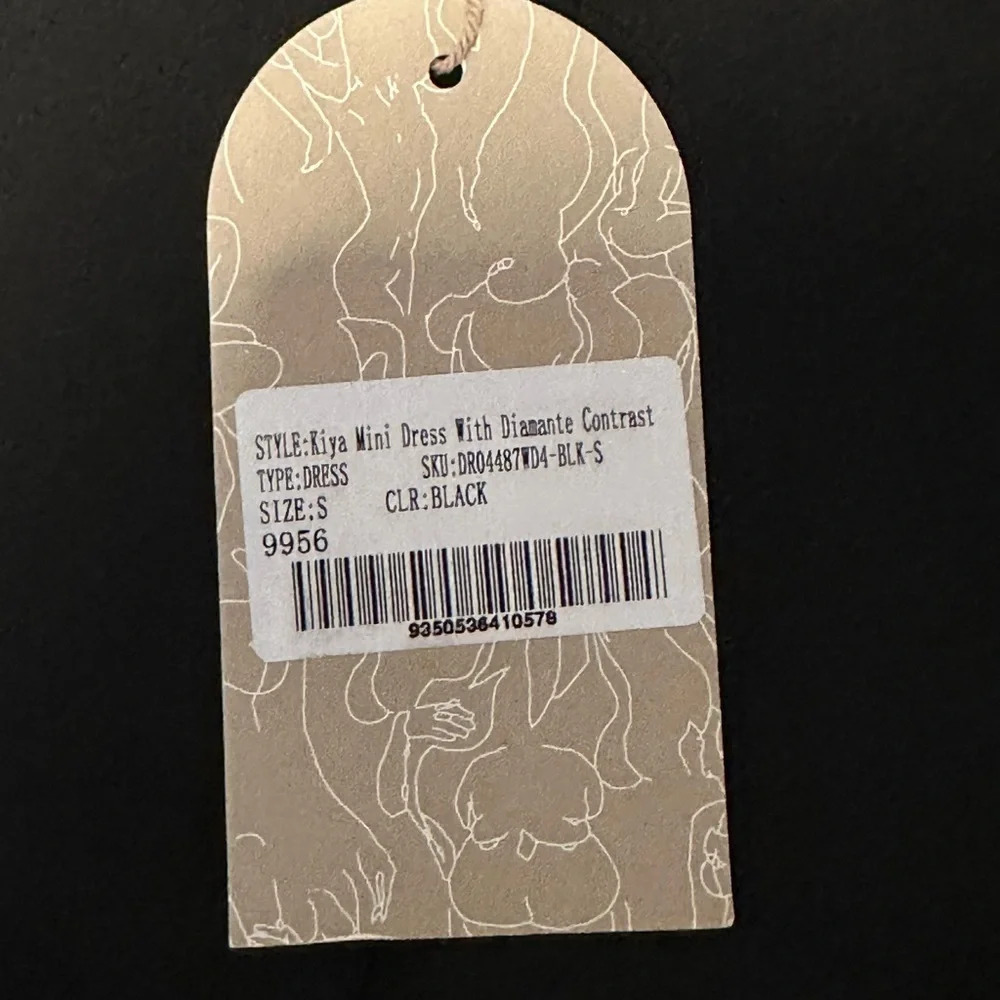 Little black dress - Picture 6 of 6